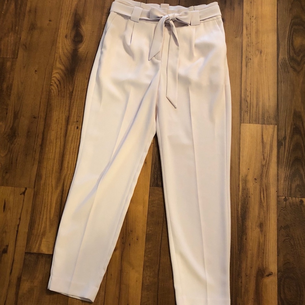 Express tapered leg belted pants EUC!